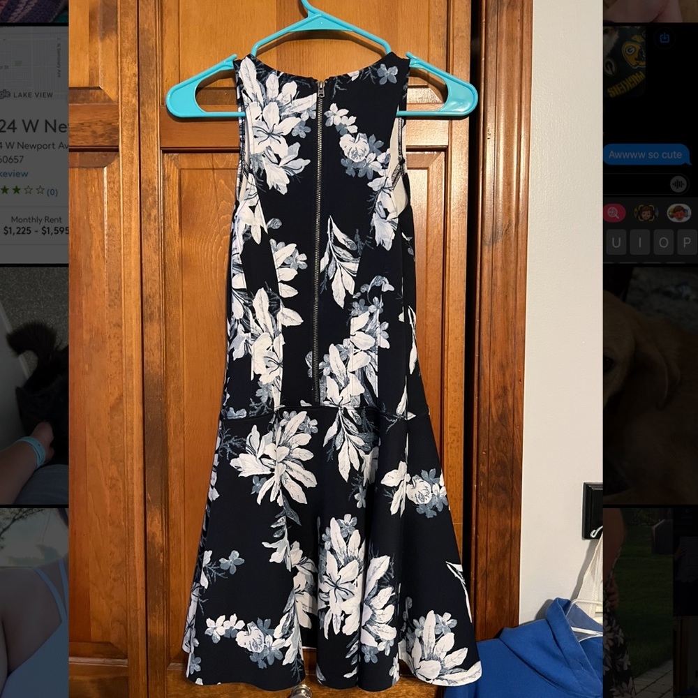 Abercrombie and Fitch Floral Dress Size XS Navy Blue and White - Picture 3 of 4